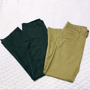 Bundle of two men’s dress pants 👖